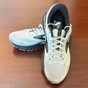 Brooks Women’s Running Shoes